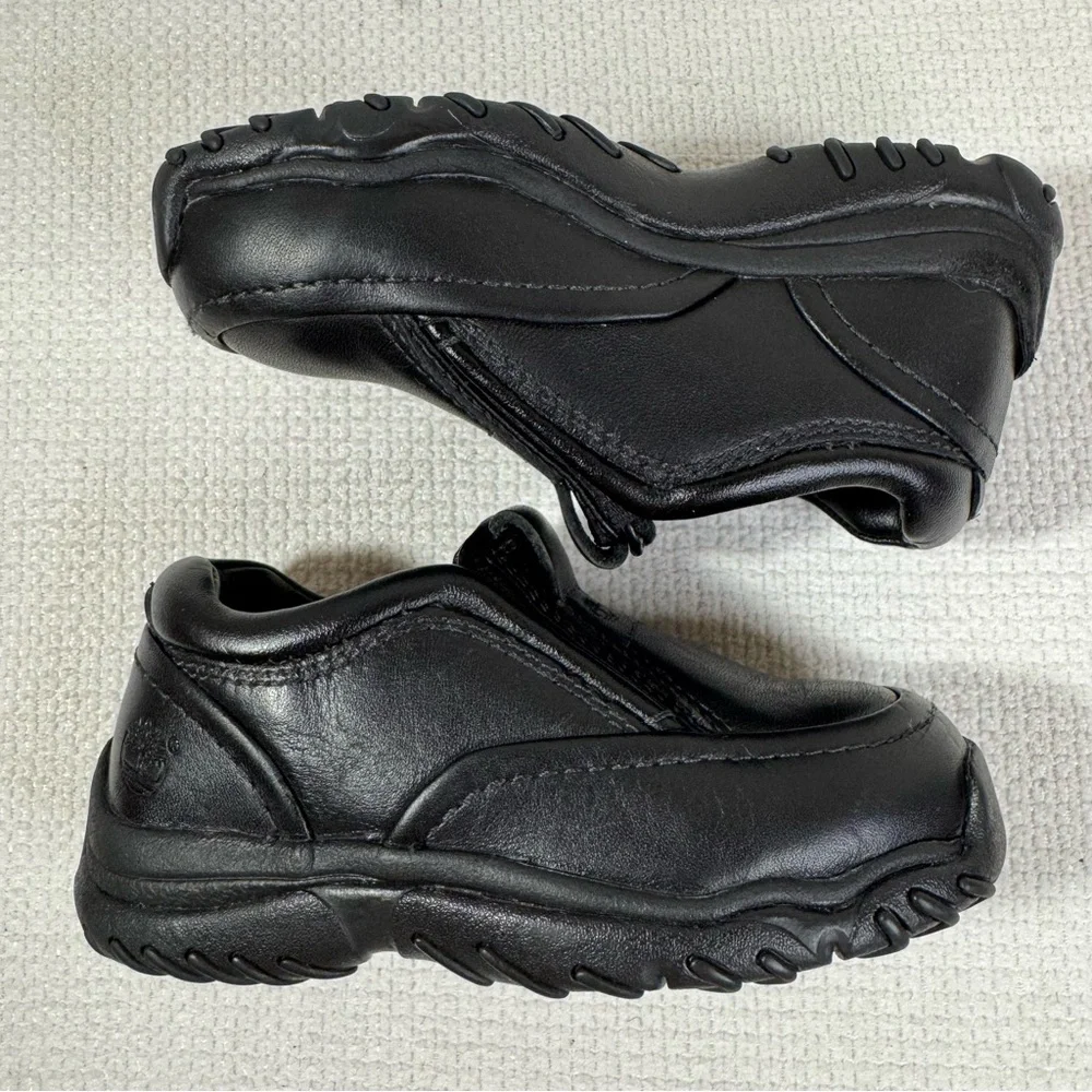 Timberland Black Dress Shoes Classic Slip-On, Baby size 6